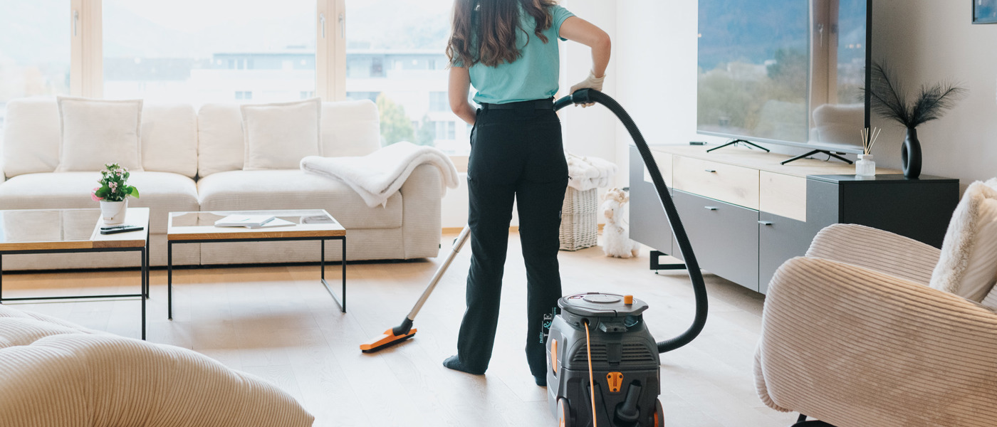 Unterhalts- und Grundreinigung